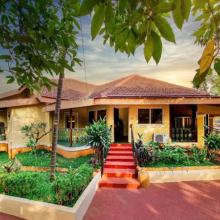 Zaras Resort Khandala Лонавала Экстерьер фото
