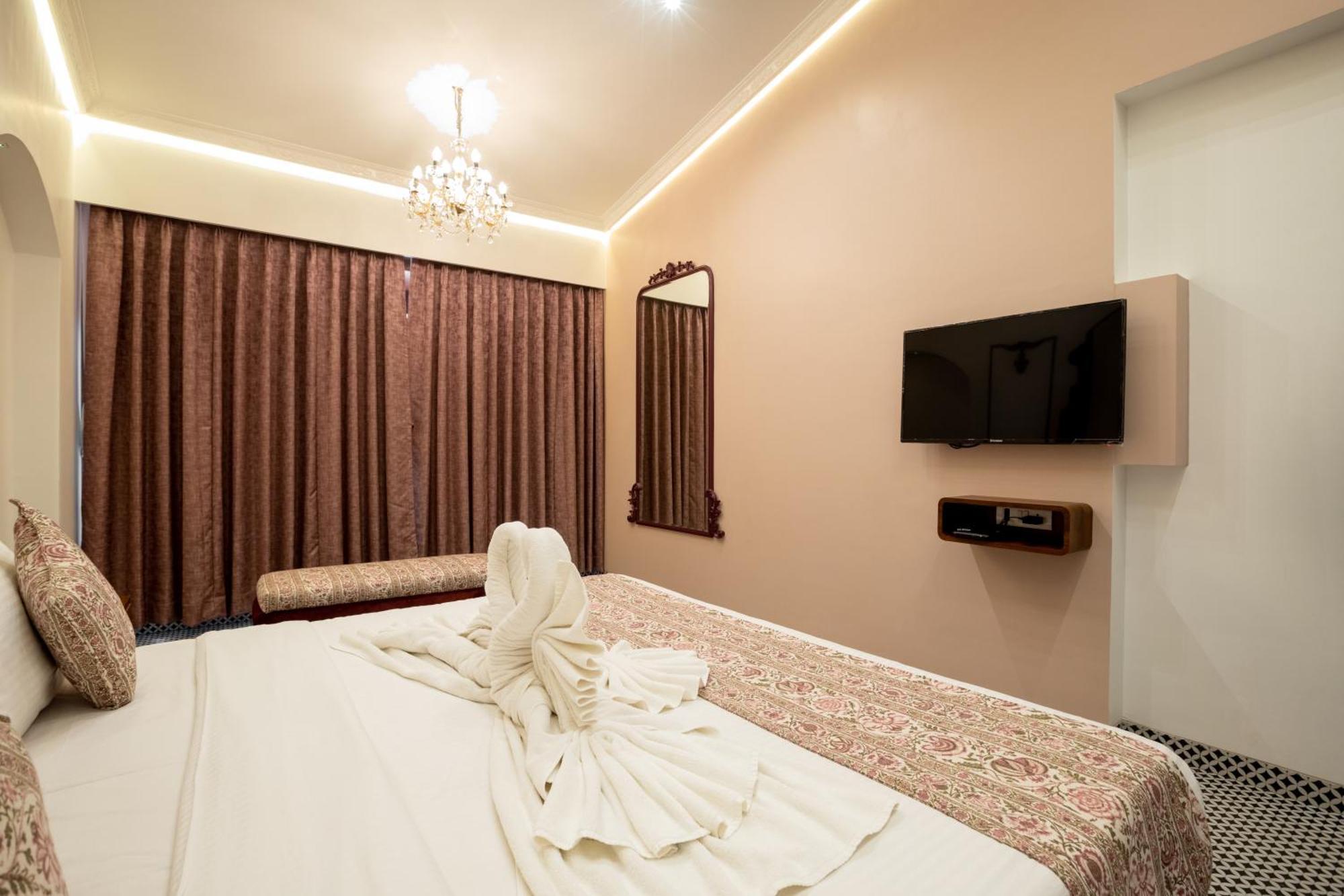 Zaras Resort Khandala Лонавала Экстерьер фото
