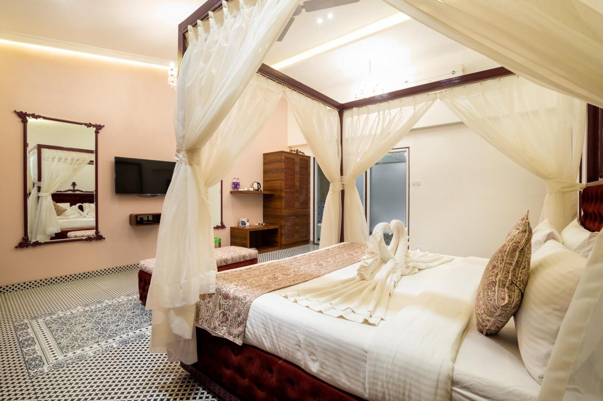 Zaras Resort Khandala Лонавала Экстерьер фото