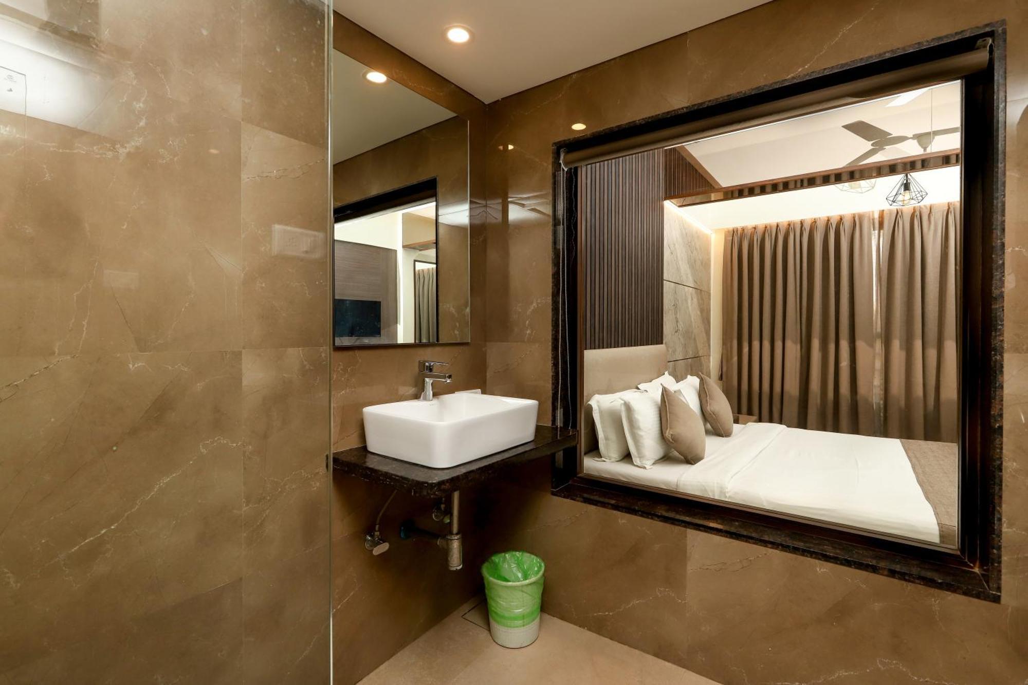 Zaras Resort Khandala Лонавала Экстерьер фото
