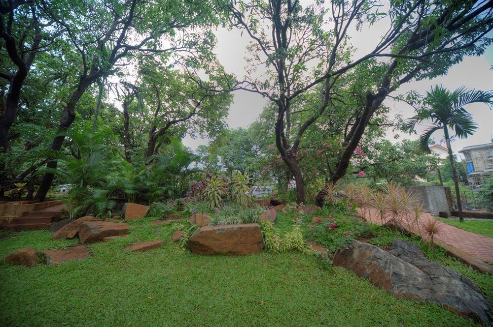 Zaras Resort Khandala Лонавала Экстерьер фото