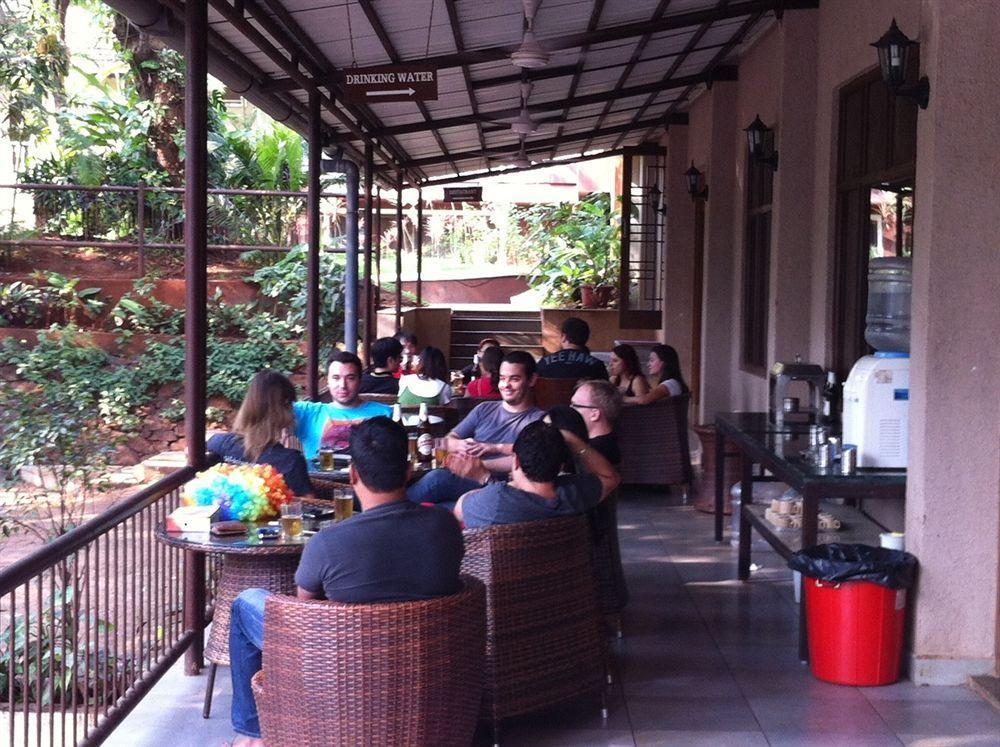 Zaras Resort Khandala Лонавала Экстерьер фото